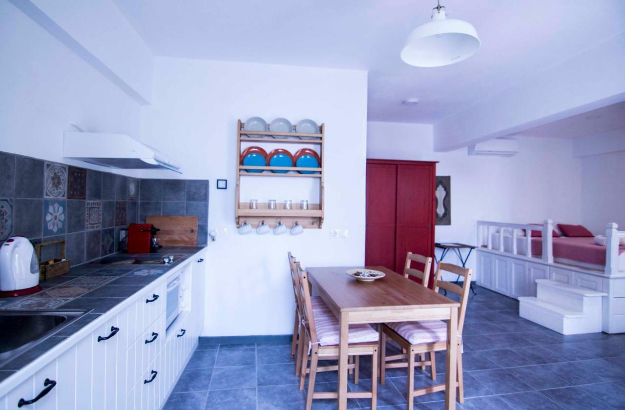 Aegli Apartments Simi Zewnętrze zdjęcie